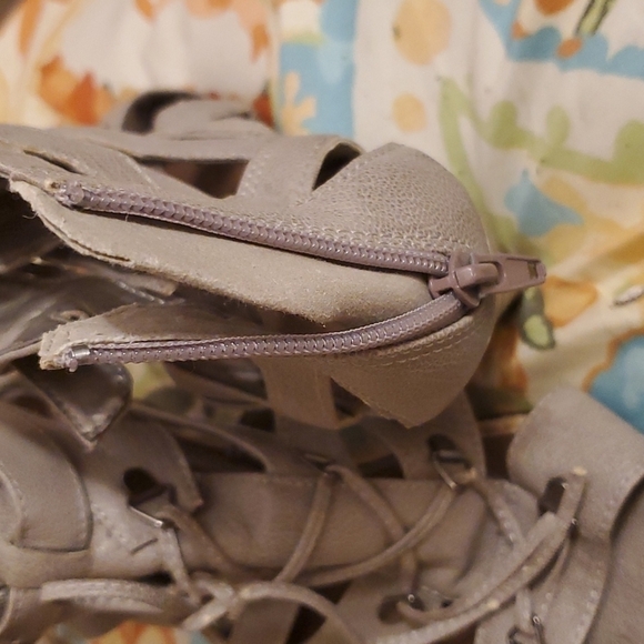 Sexy Grey ankle boot sandal size 9 - Picture 2 of 6